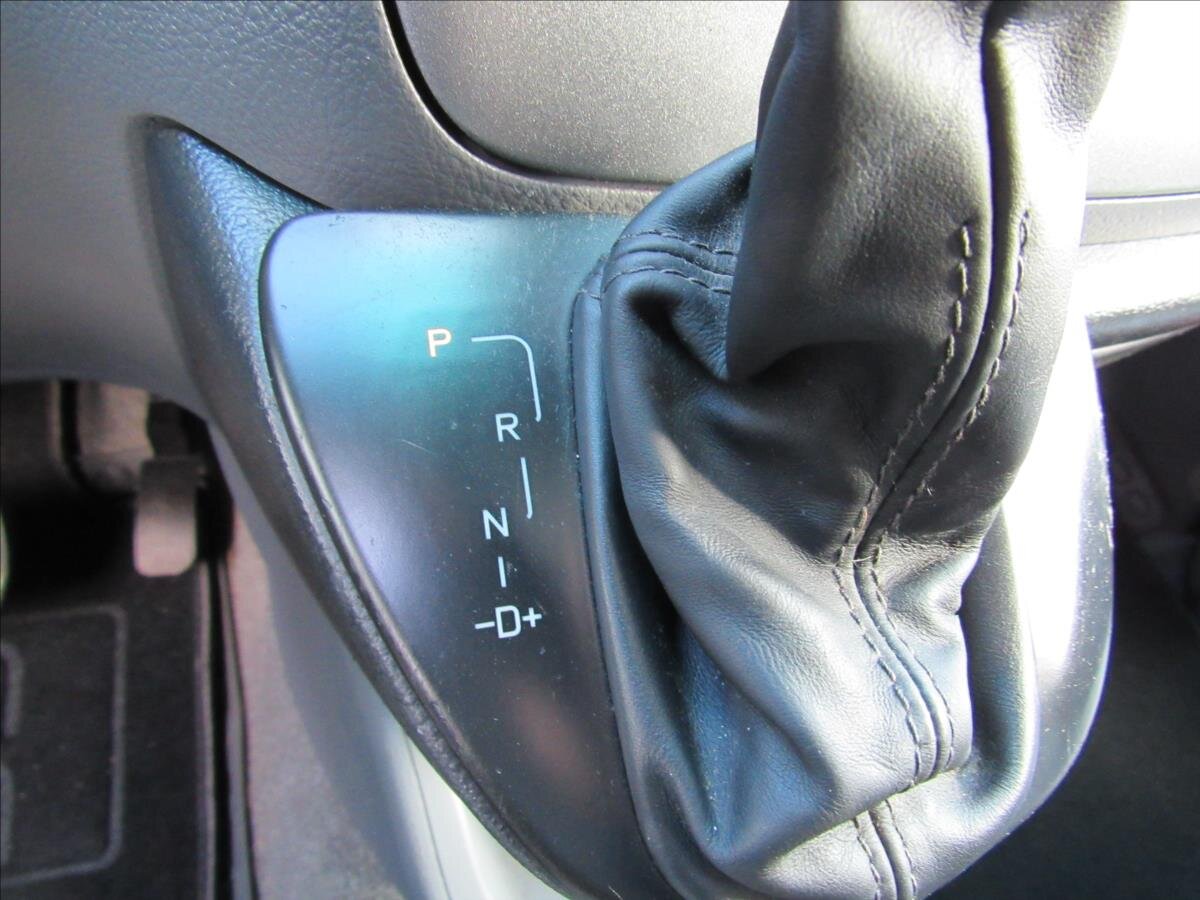 Mercedes-Benz Viano Kombi 3,0 l 150 kw