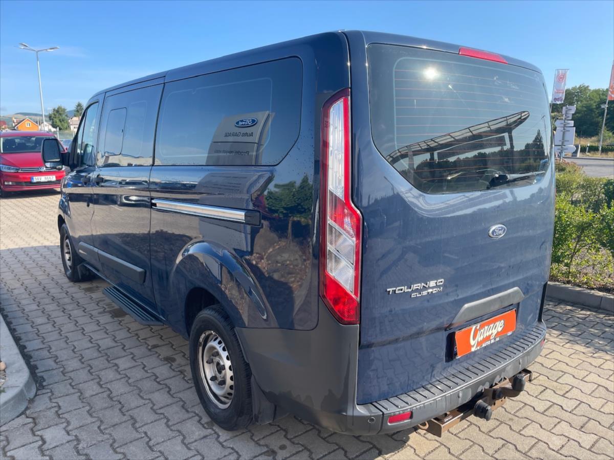 Ford Tourneo Custom