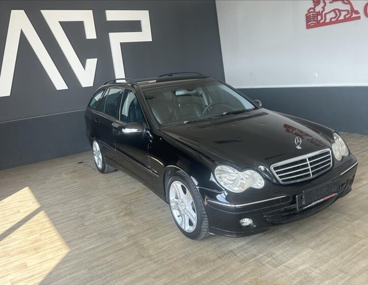 Mercedes-Benz Třídy C Kombi 2,1 l 110 kw