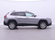 Jeep Cherokee SUV / Terénní 2,2 l 147 kw