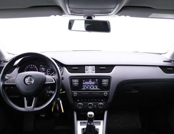 Škoda Octavia Liftback 1,6 l 81 kw