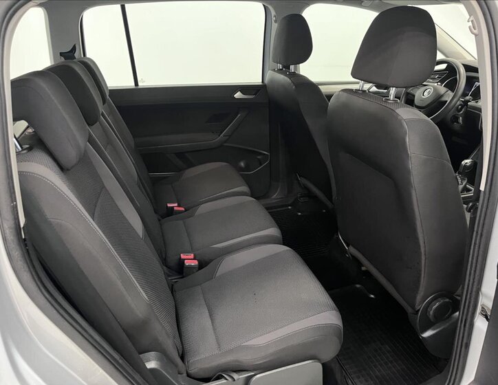 Volkswagen Touran Kombi 1,6 l 81 kw