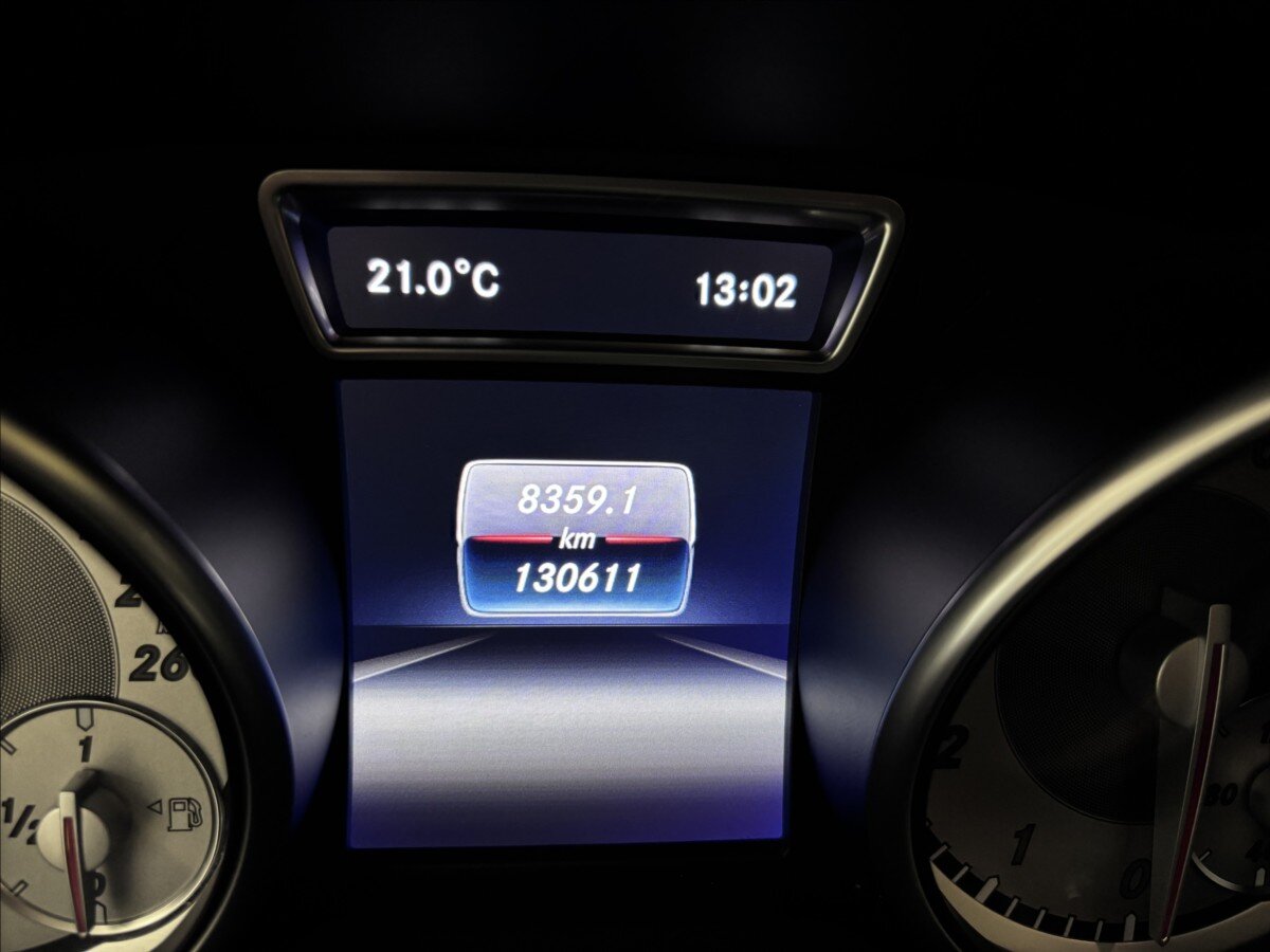 Mercedes-Benz GLA Kombi 1,6 l 90 kw