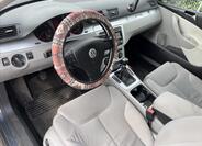 Volkswagen Passat 9