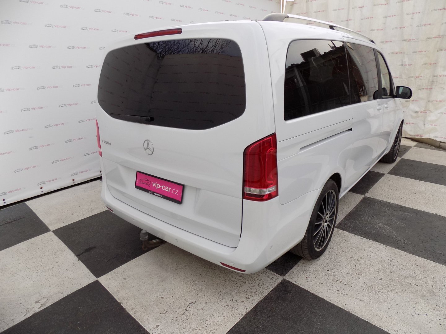 Mercedes-Benz Třídy V Ostatní 2,1 l 140 kw