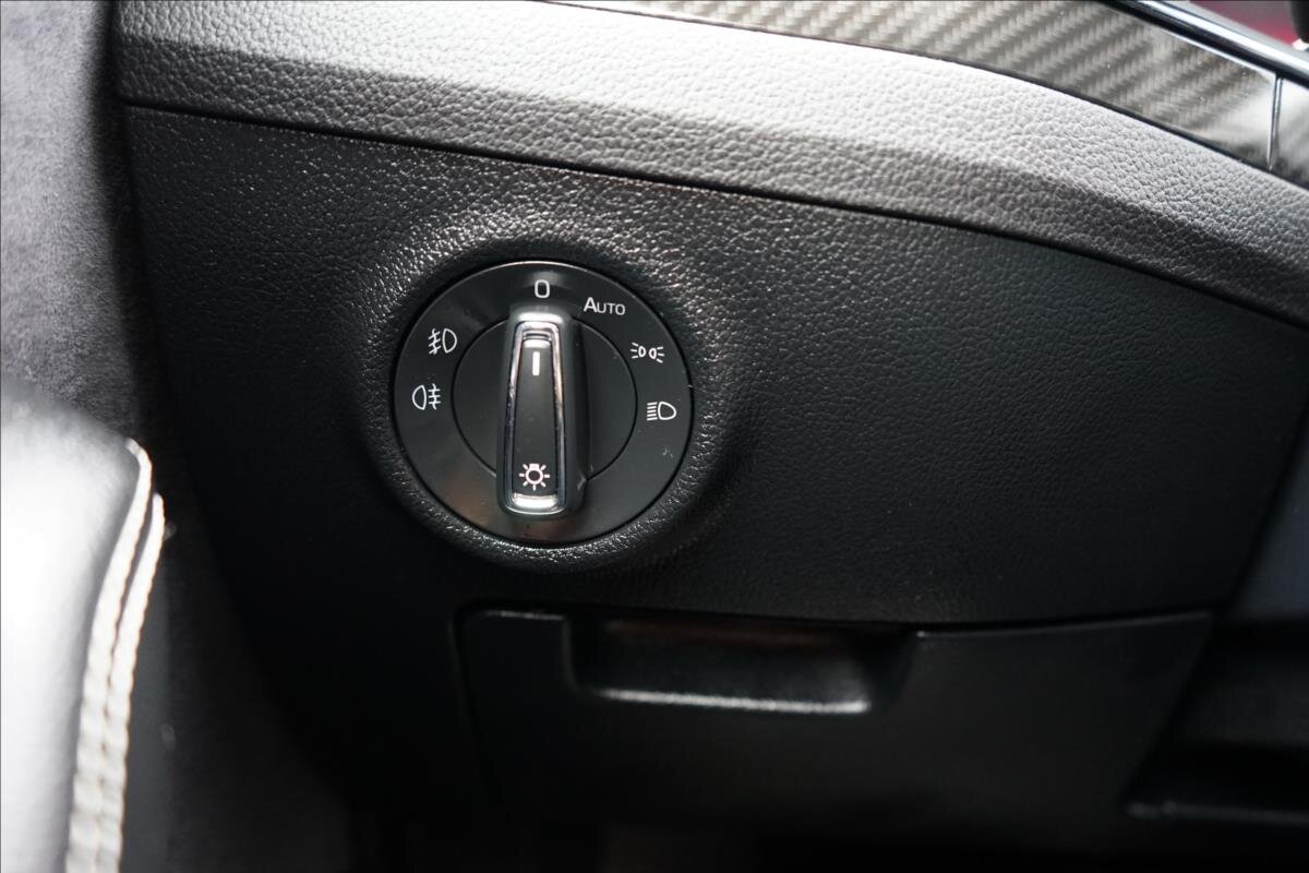 Škoda Superb Kombi 1,4 l 115 kw