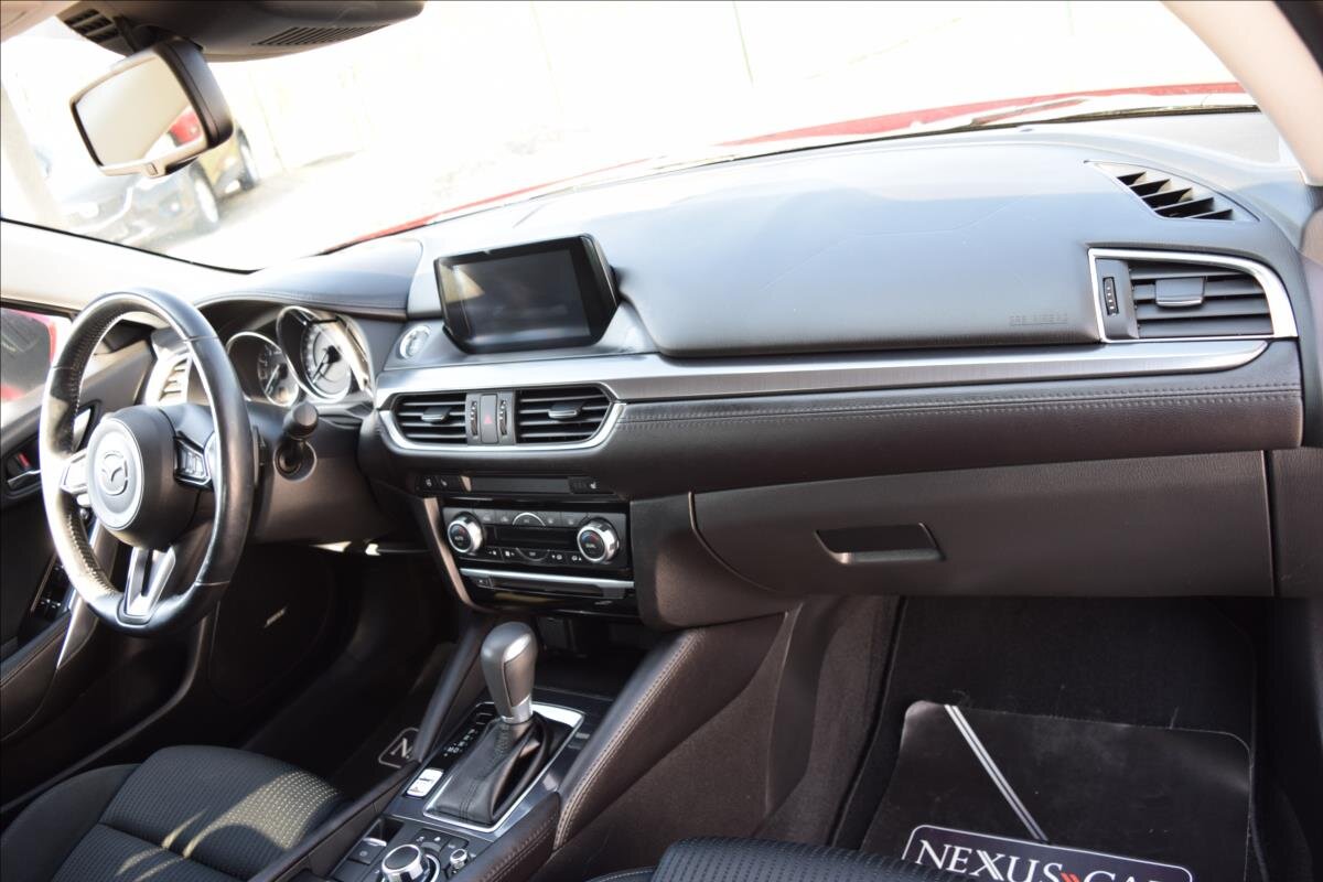 Mazda 6 Sedan / Limuzína 2,5 l 141 kw