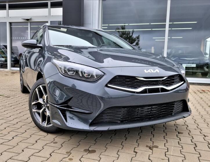 KIA Ceed 1
