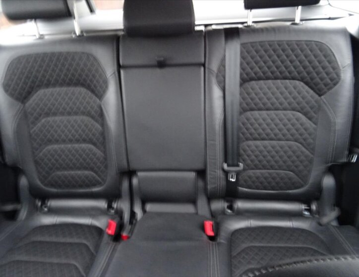 Škoda Kodiaq SUV / Terénní 1,5 l 110 kw