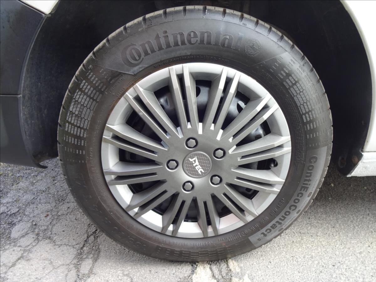 Volkswagen Fox Hatchback 1,4 l 51 kw