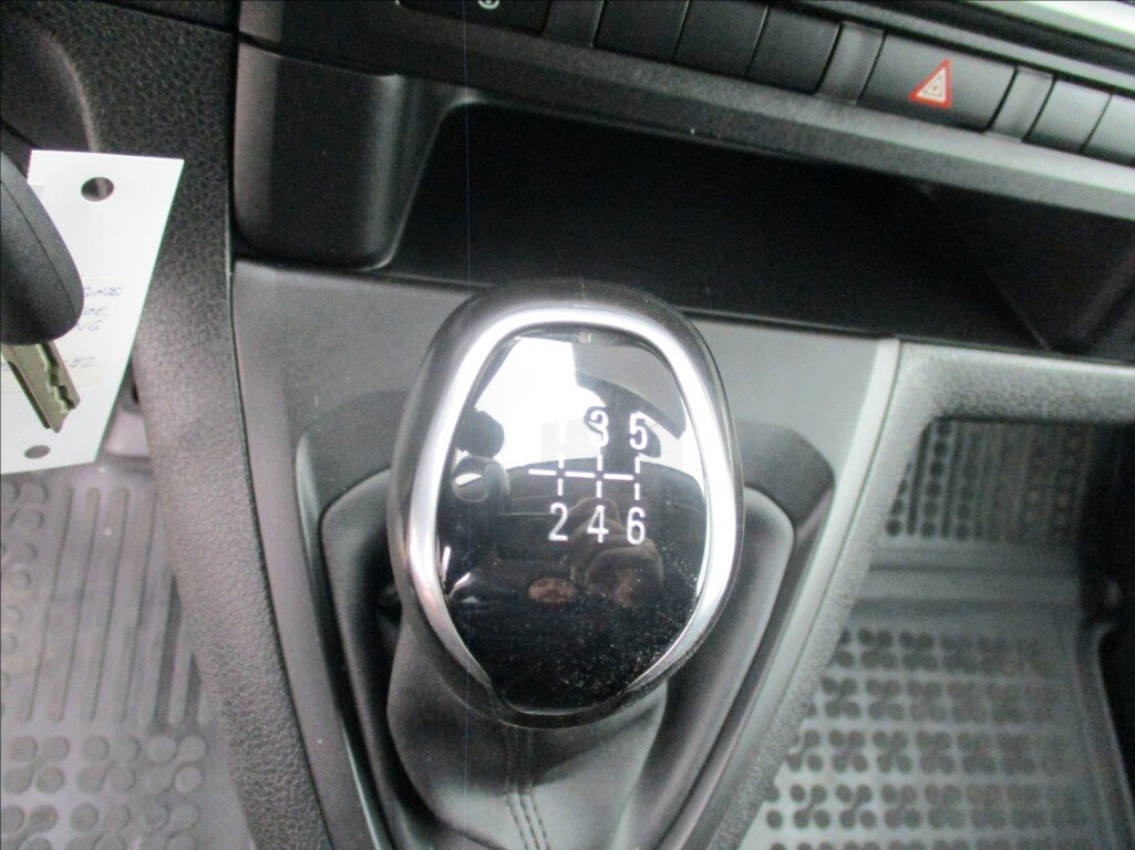 Peugeot Traveller Ostatní 2,0 l 110 kw