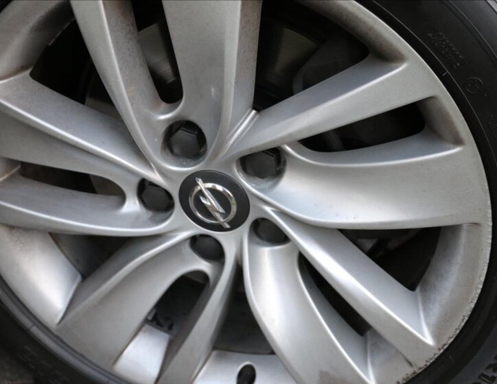 Opel Insignia Kombi 2,0 l 143 kw