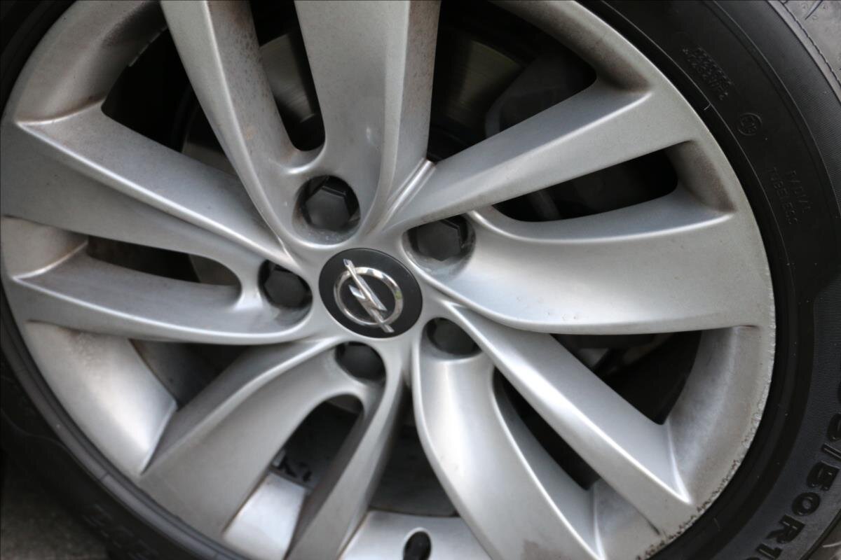 Opel Insignia Kombi 2,0 l 143 kw