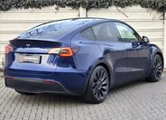 Tesla Model Y 7