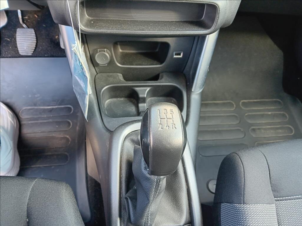 Citroën C3 Aircross SUV 1,2 l 61 kw