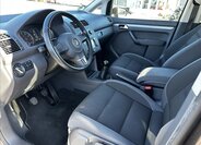 Volkswagen Touran MPV 1,2 l 77 kw