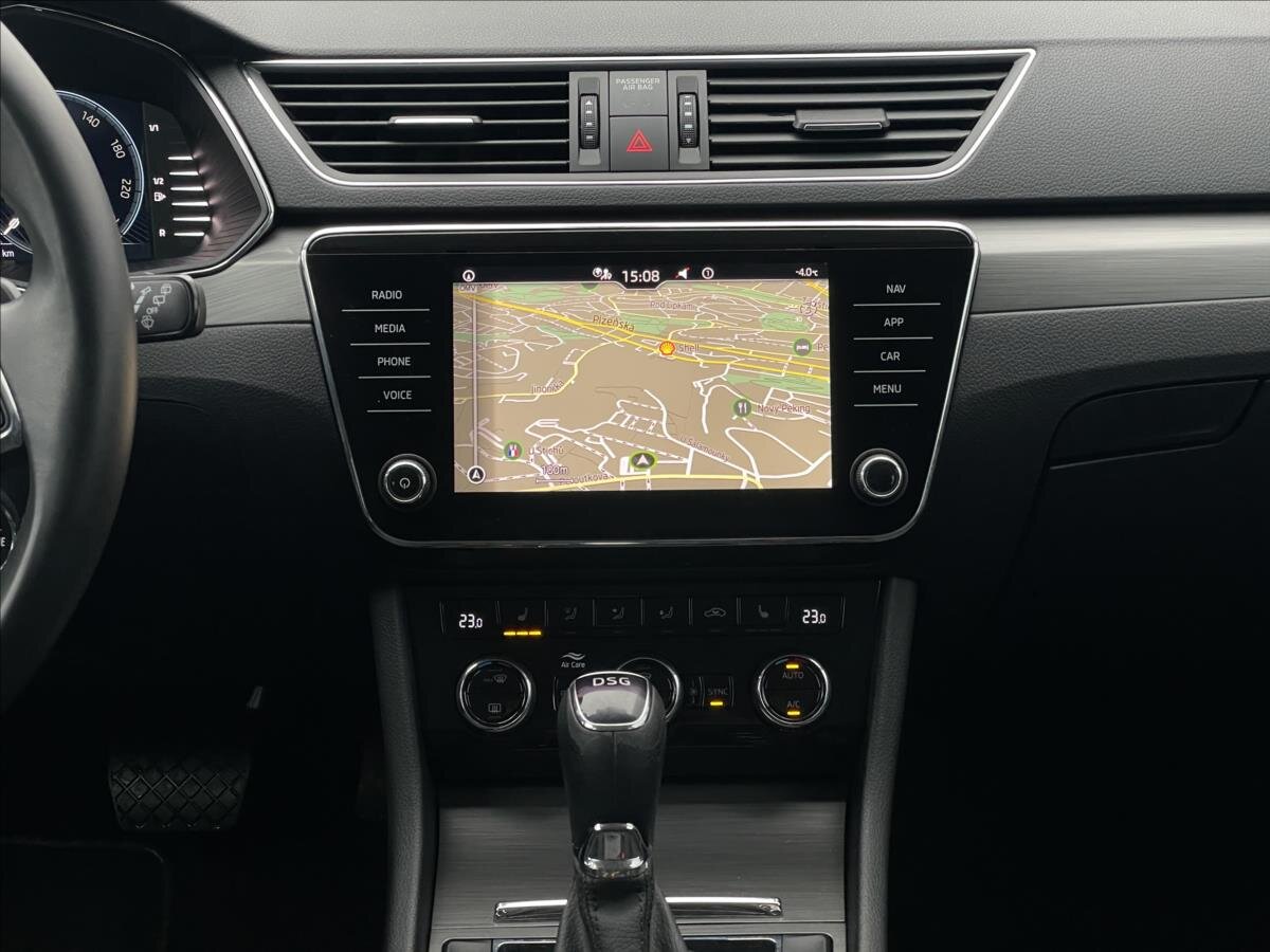 Škoda Superb Kombi 2,0 l 110 kw