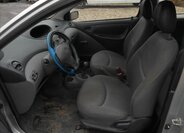 Toyota Yaris Hatchback 998,0 50 kw