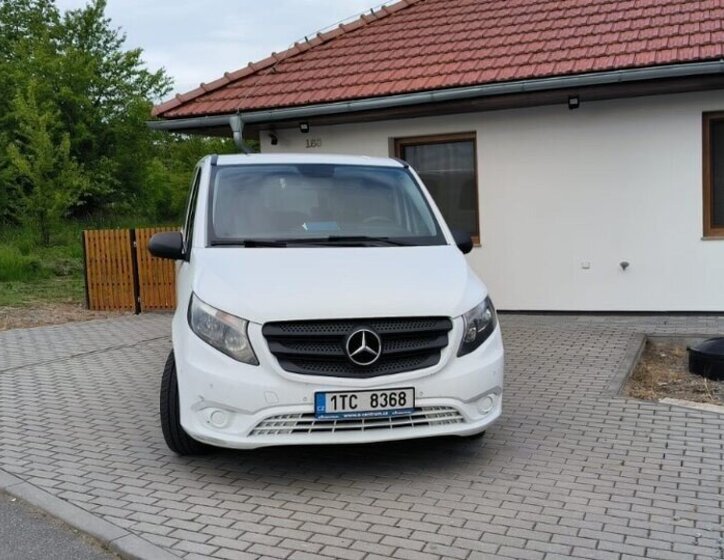 Mercedes-Benz Vito 2