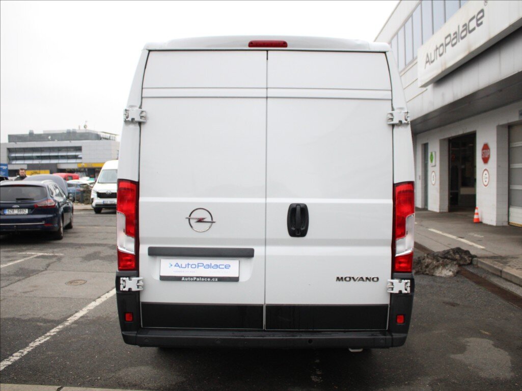 Opel Movano Skříň 2,2 l 103 kw