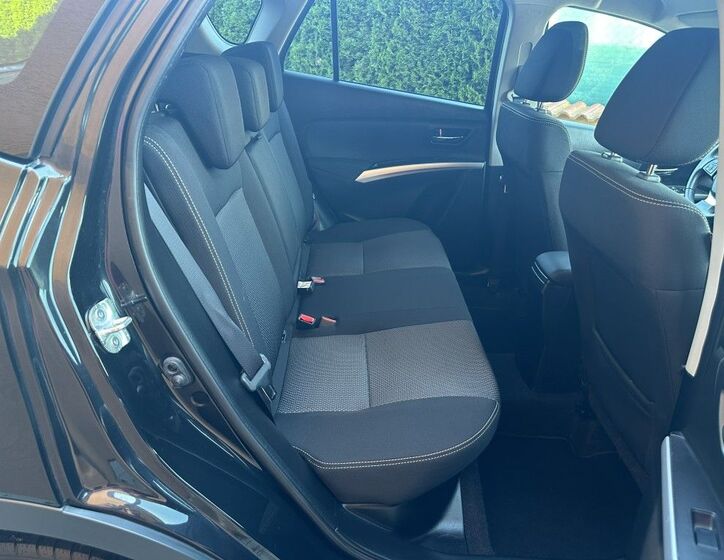 Suzuki SX4 S-Cross 21