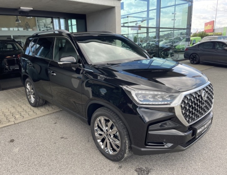 SsangYong Rexton 3