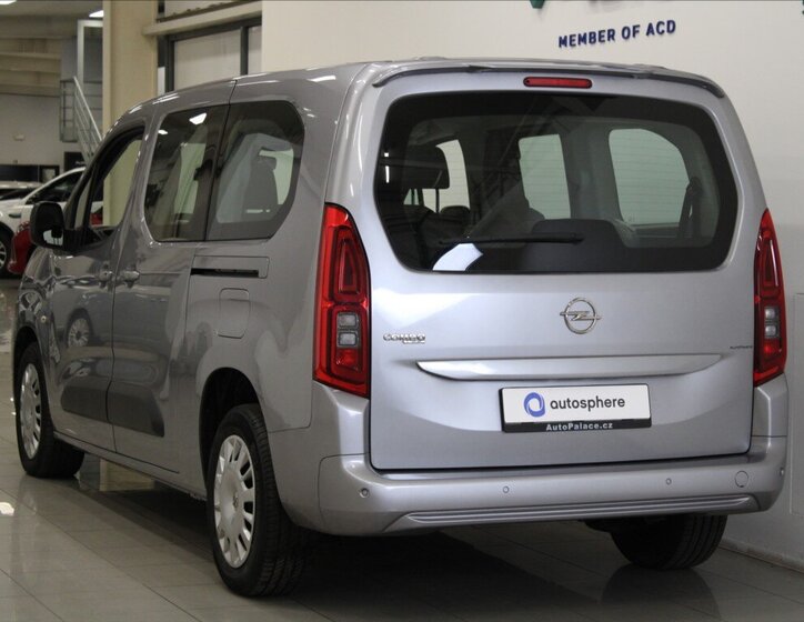 Opel Combo MPV 1,2 l 81 kw