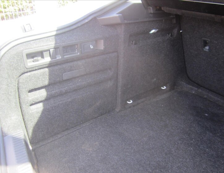 Škoda Superb Sedan 2,0 l 110 kw