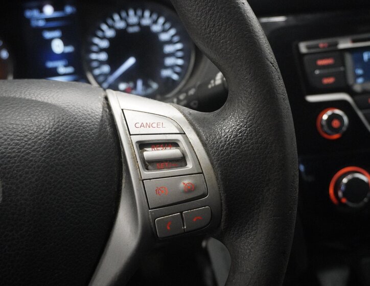 Nissan Qashqai SUV 1,2 l 85 kw