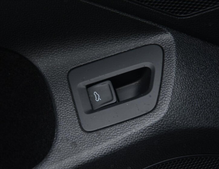 Volkswagen Passat Kombi 2,0 l 140 kw