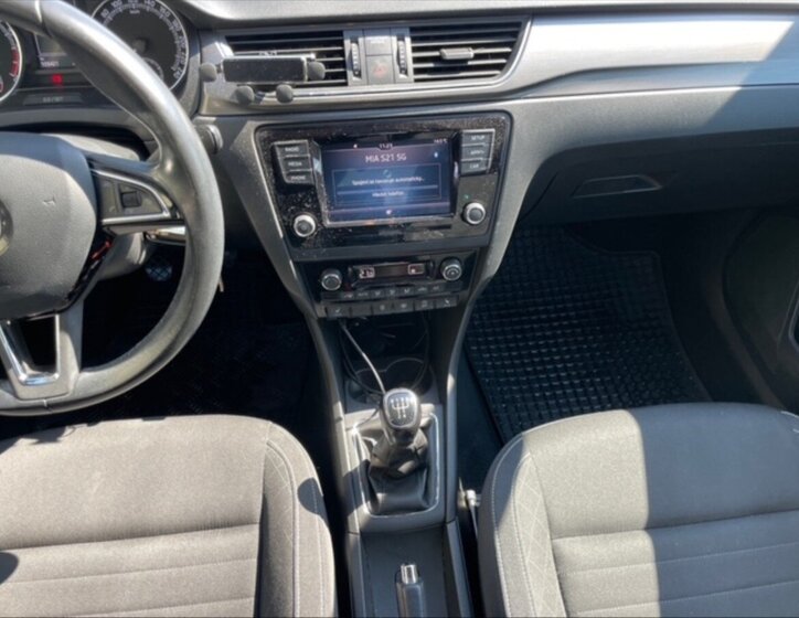 Škoda Rapid Sedan / Limuzína 1,6 l 85 kw