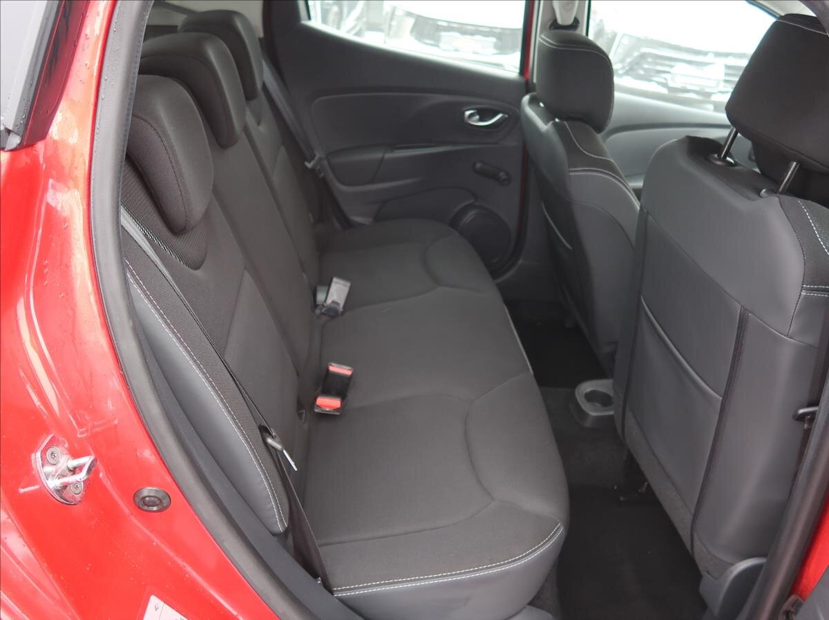 Renault Clio Hatchback 898,0 56 kw