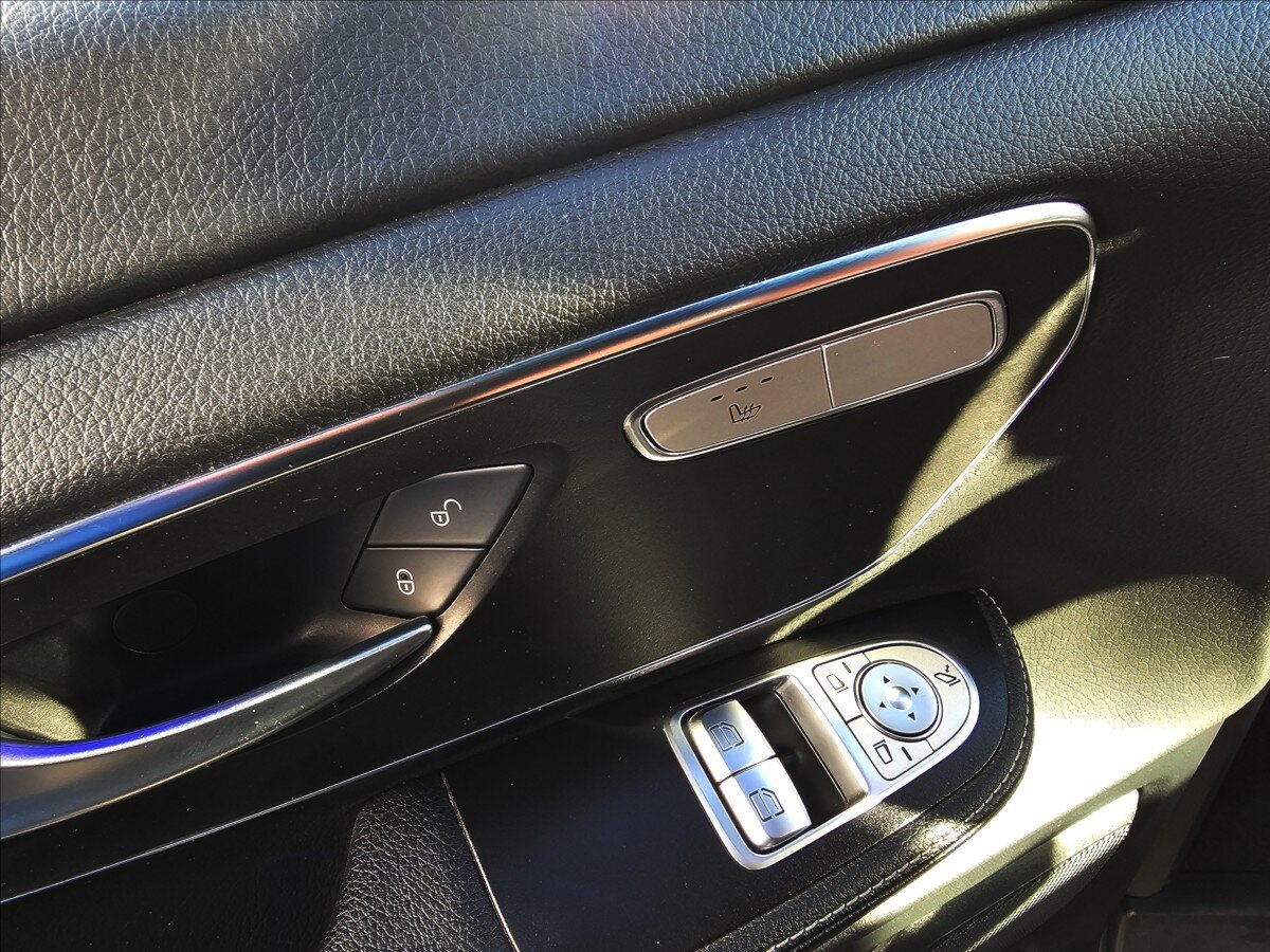 Mercedes-Benz Třídy V Kombi 2,0 l 174 kw