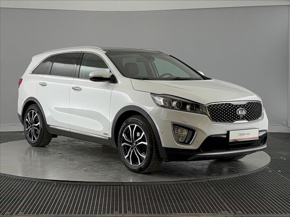 KIA Sorento SUV / Terénní 2,2 l 147 kw
