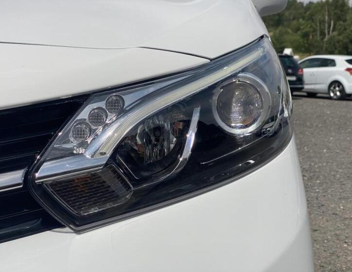 Toyota ProAce Verso 12