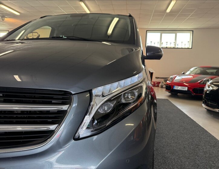 Mercedes-Benz Třídy V 8