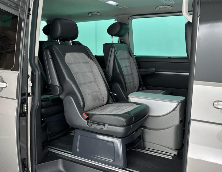 Volkswagen Multivan Kombi 2,0 l 146 kw