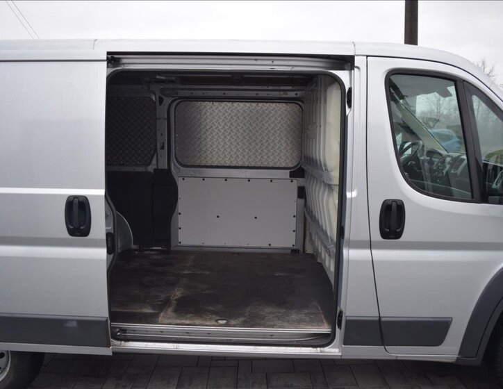 Fiat Ducato Skříň 2,3 l 109 kw