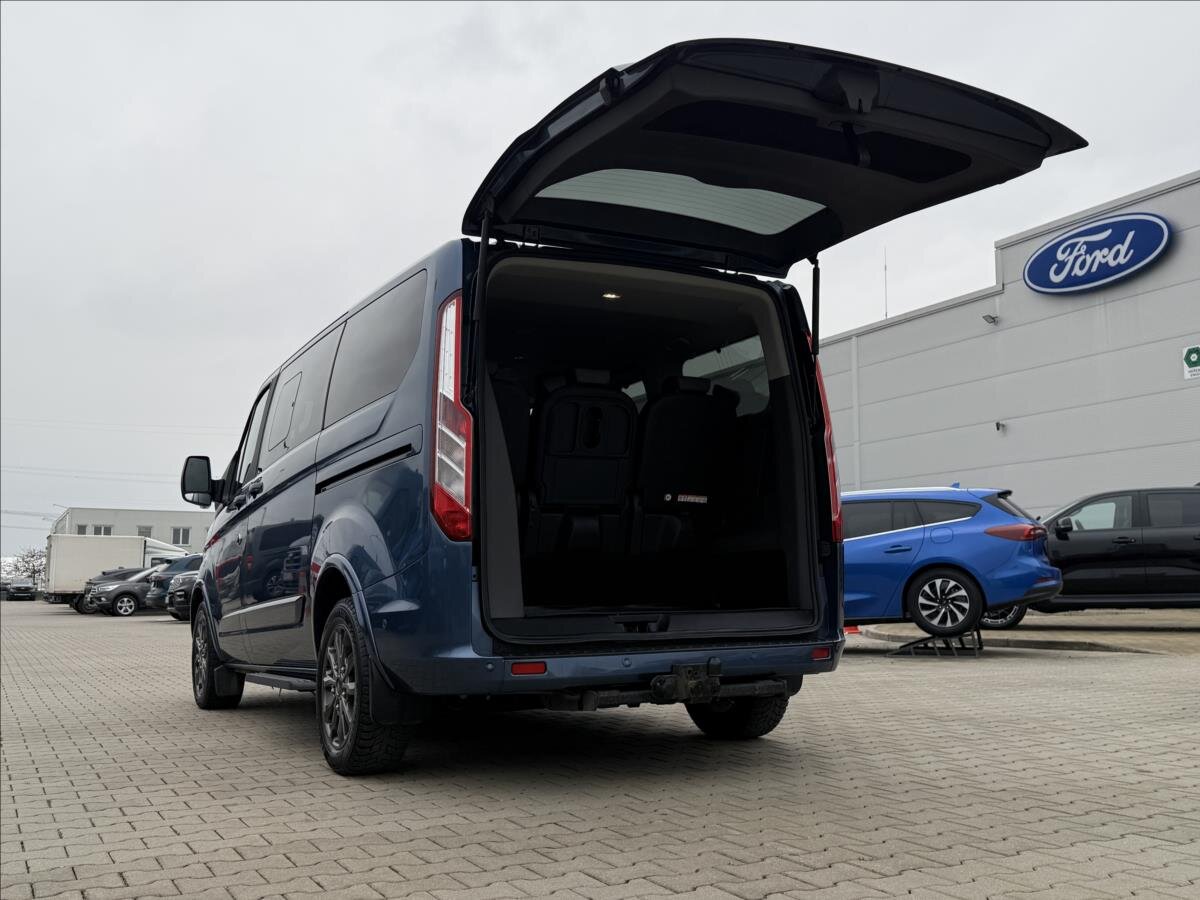 Ford Tourneo Custom MPV 2,0 l 136 kw