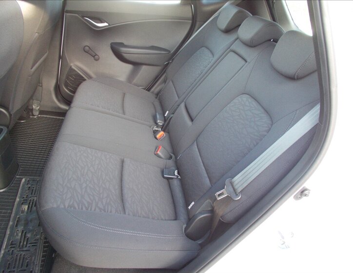 Hyundai ix20 MPV 1,6 l 91 kw