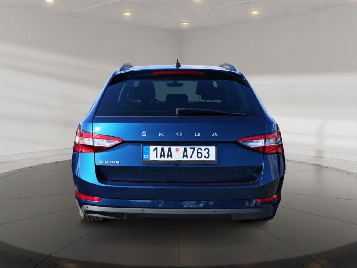 Škoda Superb Kombi 2,0 l 110 kw