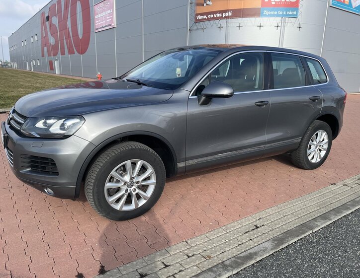 Volkswagen Touareg SUV 3,0 l 176 kw