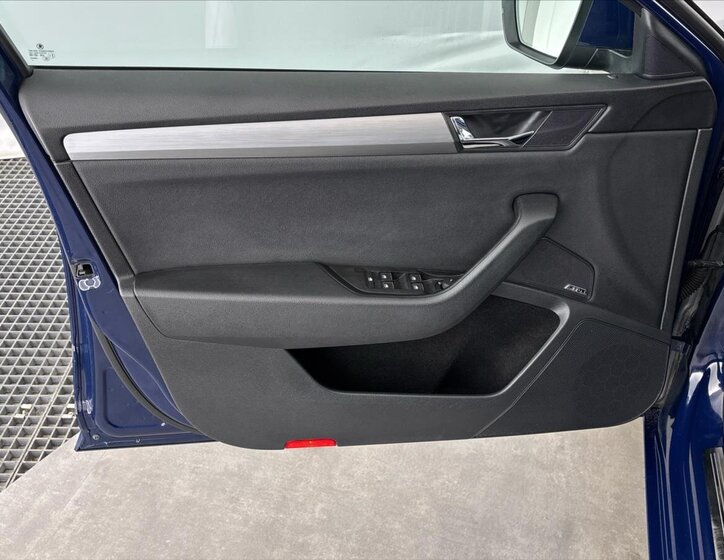 Škoda Superb Kombi 2,0 l 110 kw