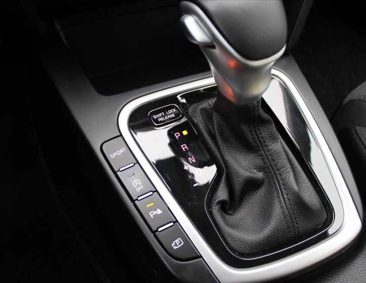 KIA Ceed Kombi 1,5 l 117 kw