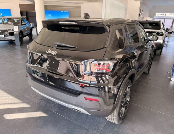 Jeep Avenger SUV / Terénní 1,2 l 81 kw