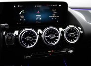 Mercedes-Benz GLA 13