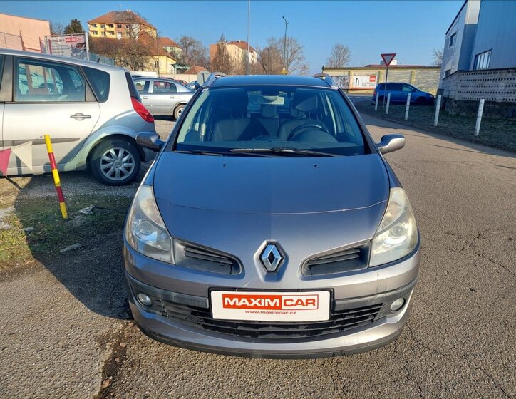 Renault Clio Kombi 1,1 l 74 kw