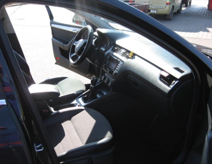 Škoda Octavia Kombi 1,6 l 77 kw