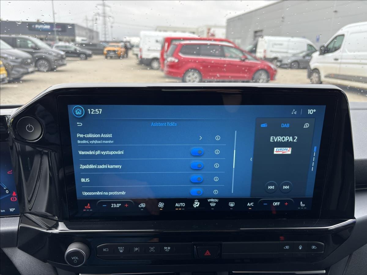 Ford Tourneo Custom MPV 0,0 160 kw