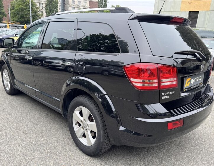 Dodge Journey MPV 2,0 l 103 kw